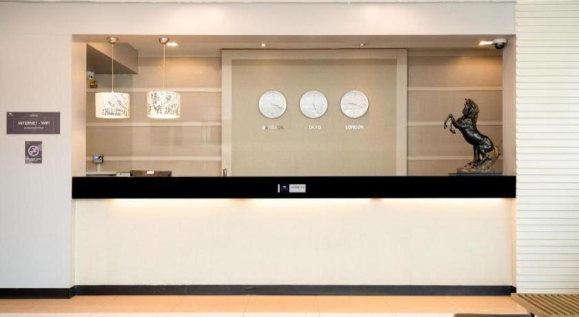 Synsiri Ladprao 130 Hotel Bangkok Exterior photo