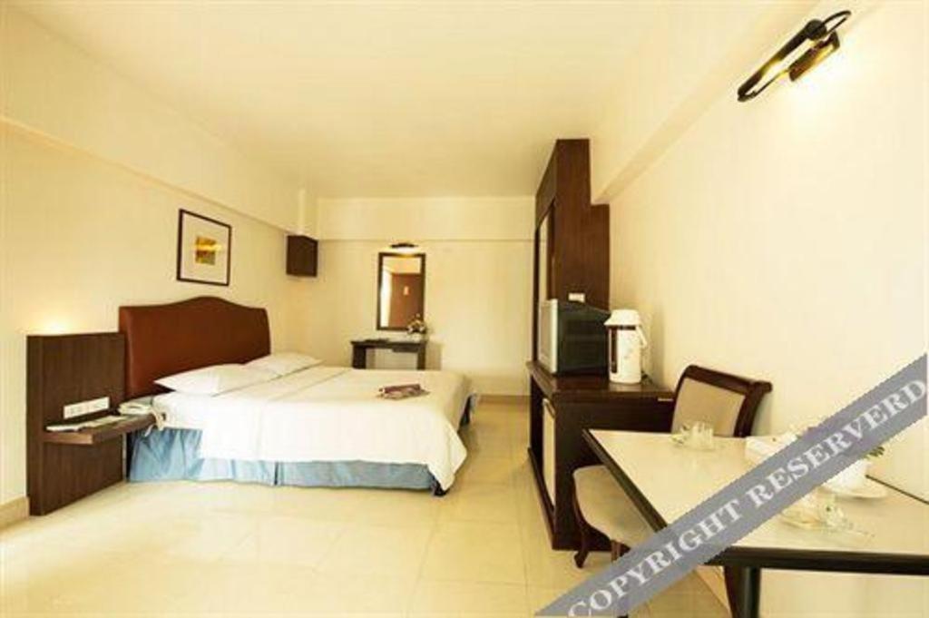 Synsiri Ladprao 130 Hotel Bangkok Exterior photo
