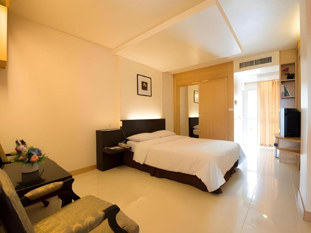 Synsiri Ladprao 130 Hotel Bangkok Exterior photo